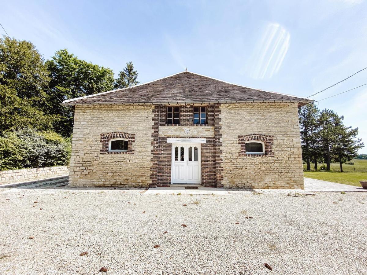 Le Val Suzenay Vendeuvre-sur-Barse Exterior foto